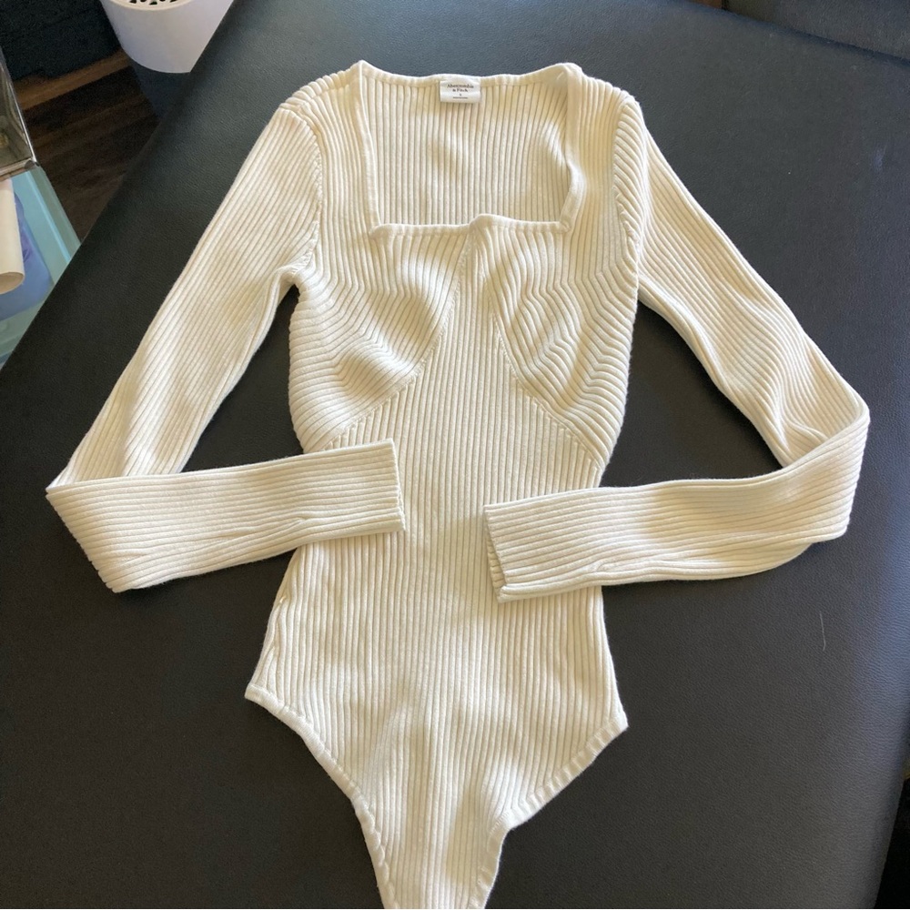 Thick Abercrombie & Fitch white ribbed cream knit adorable one piece body suit